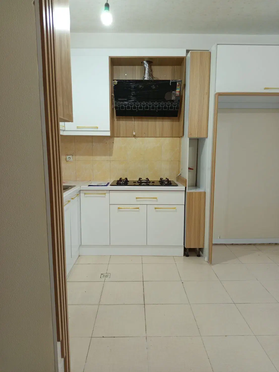 آپارتمان مسکن مهر پردیس شاهینشهر
