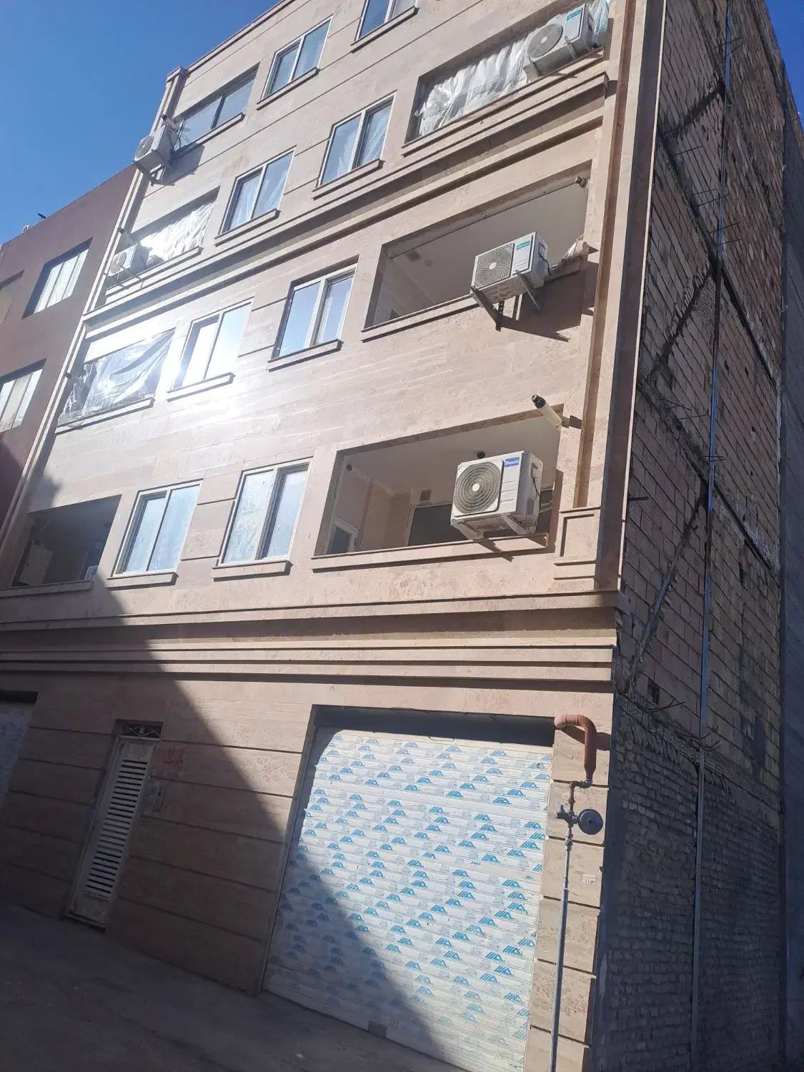 اپارتمان ۸۵ متری سیدی