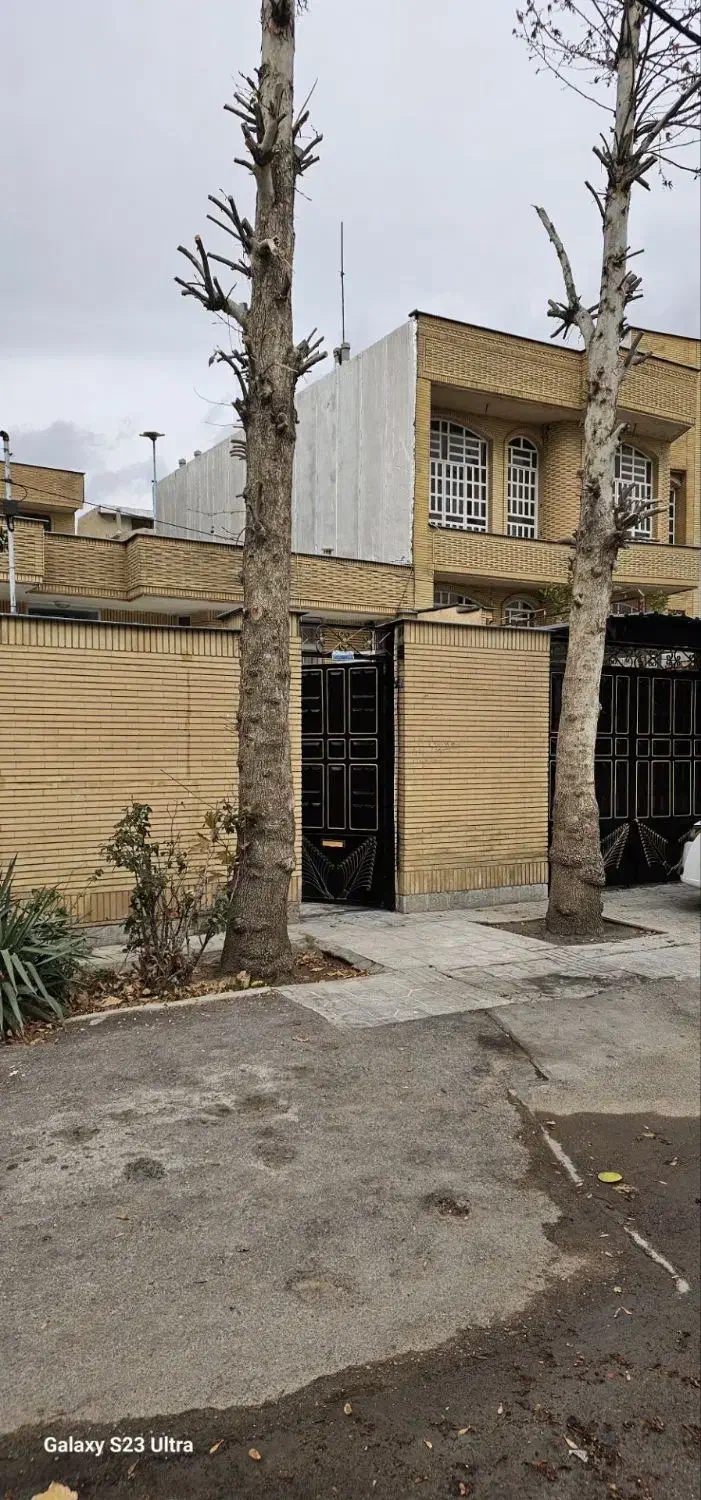 طبقه دوم منزل ۳ خواب اپارتمانی