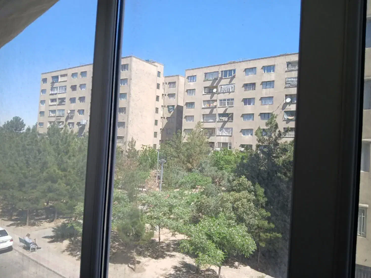 آپارتمان ۱۳ سیزده آبان شهرری