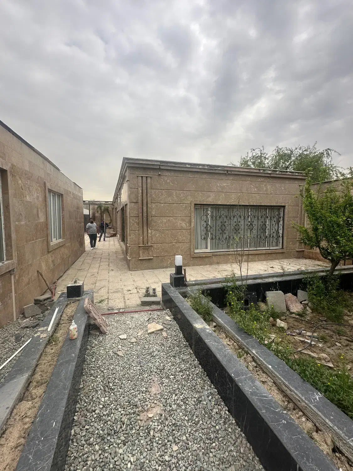 باغ ویلا استخر دار با لوکیشن بی نظیر