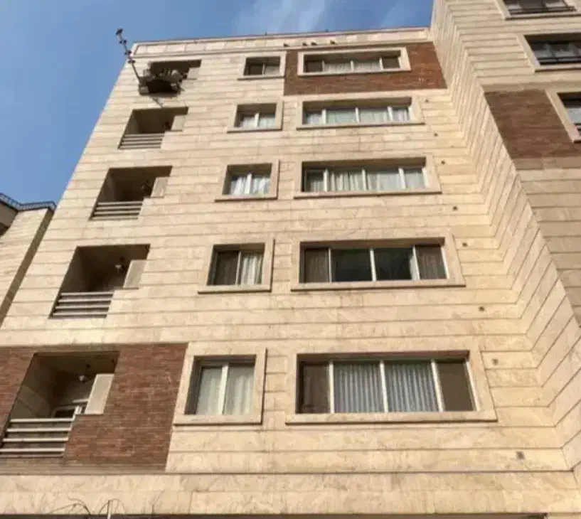 فروش آپارتمان 133 متری سه خوابه تکواحدی