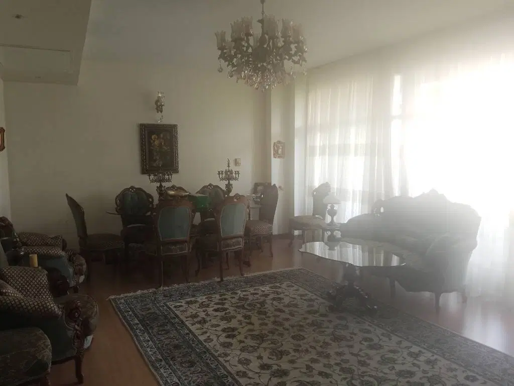 رهن و اجاره آپارتمان ۱۵۴ متری دیباجی خانواده مذهبی