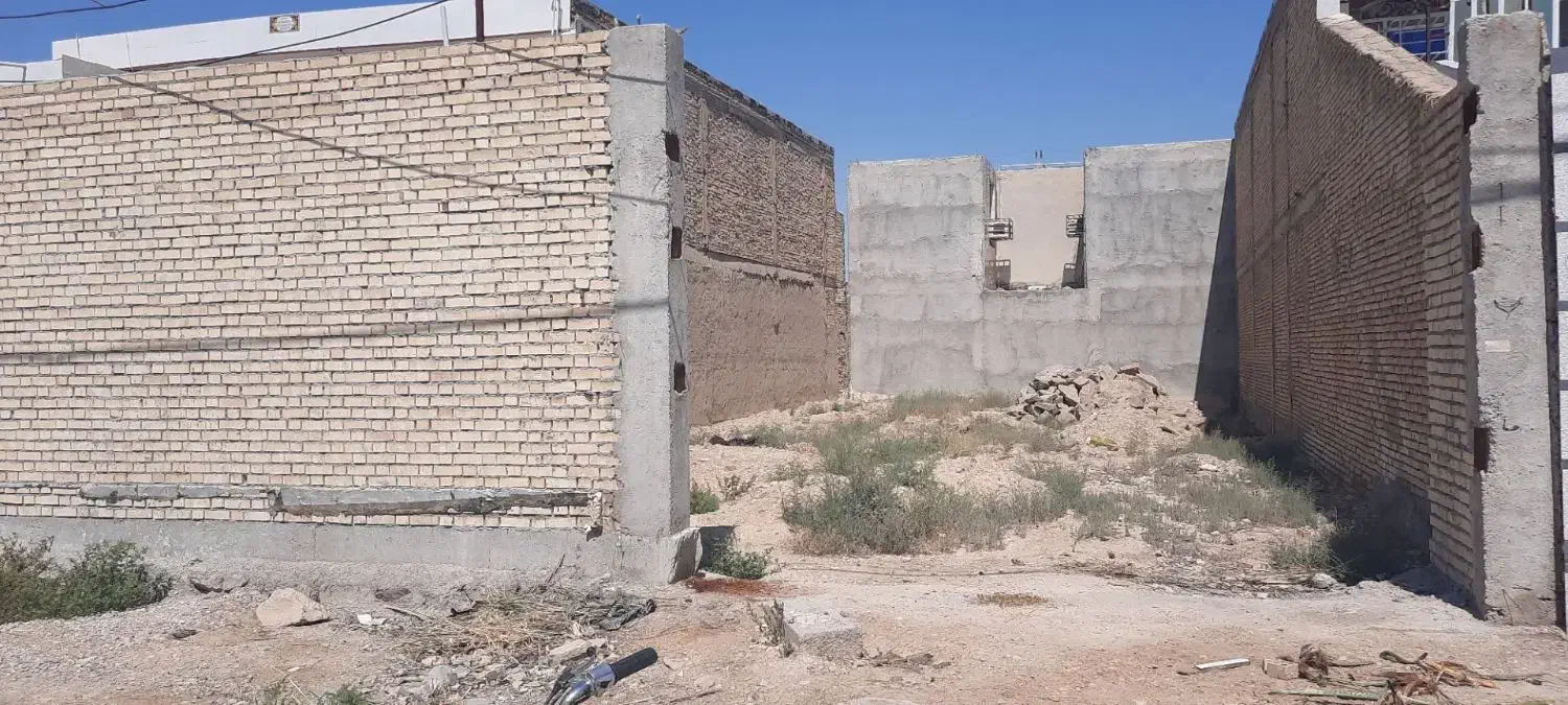 زمین مسکونی