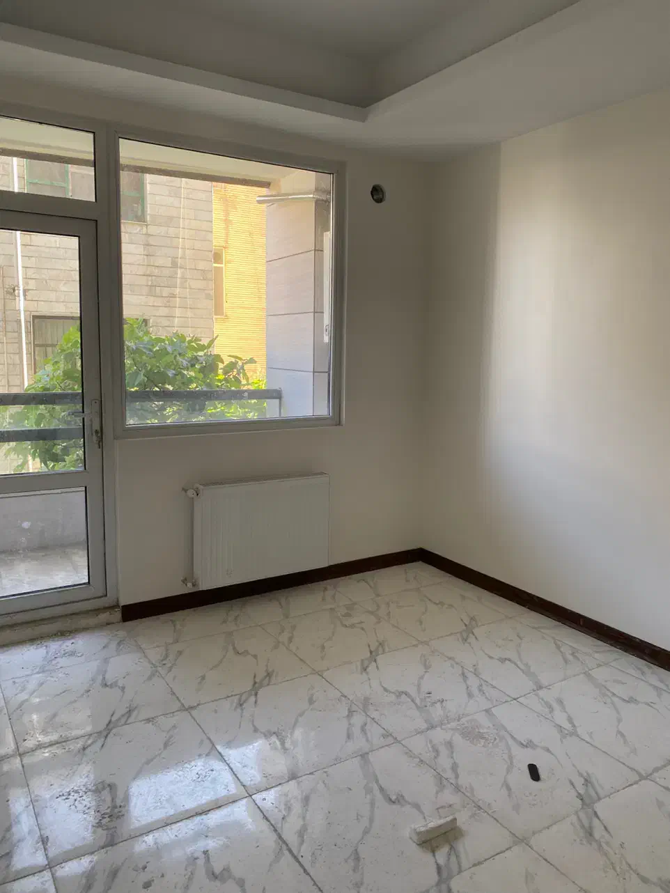 اپارتمان ۱۰۷ متری نوساز