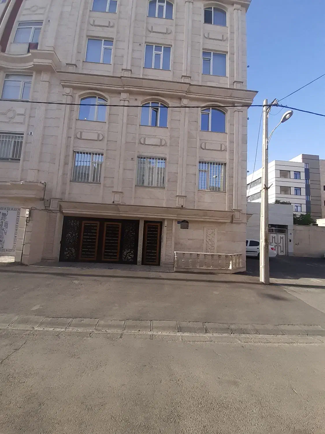 رهن واجاره آپارتمان ۷۵ متری شهرک صنایع
