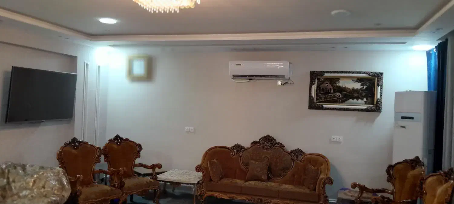 فروش منزل مسکونی ۲۰۰ متری