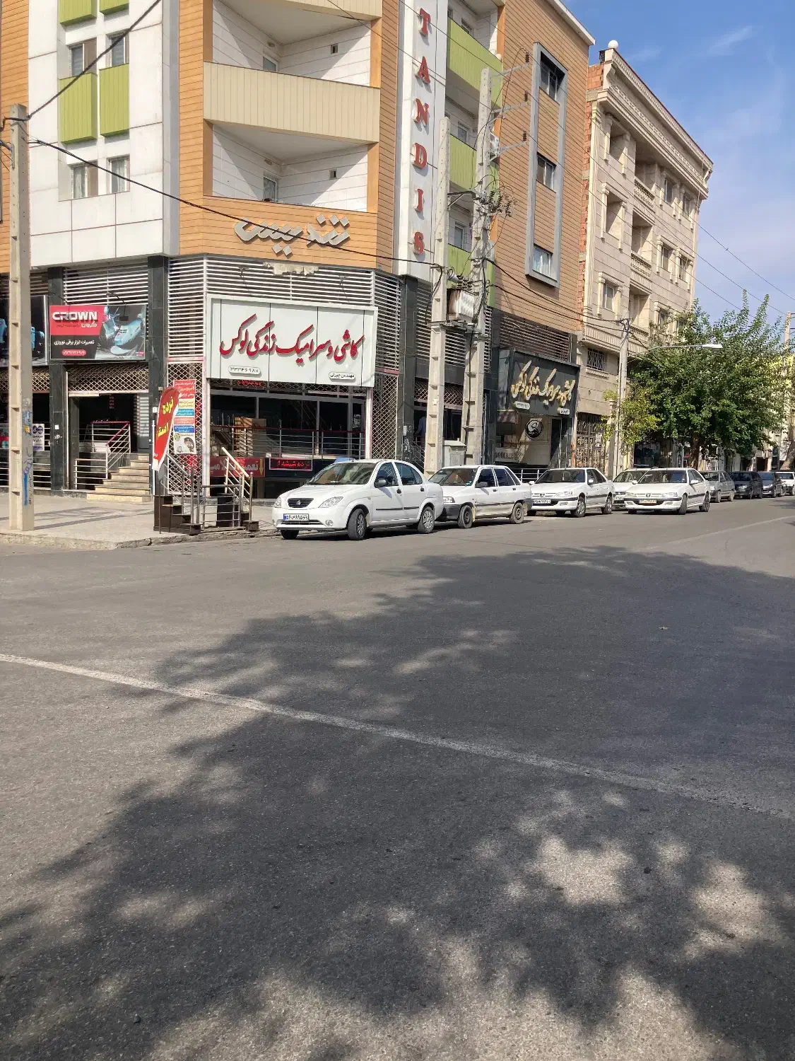 تجاری ۲۵ متر حافظ