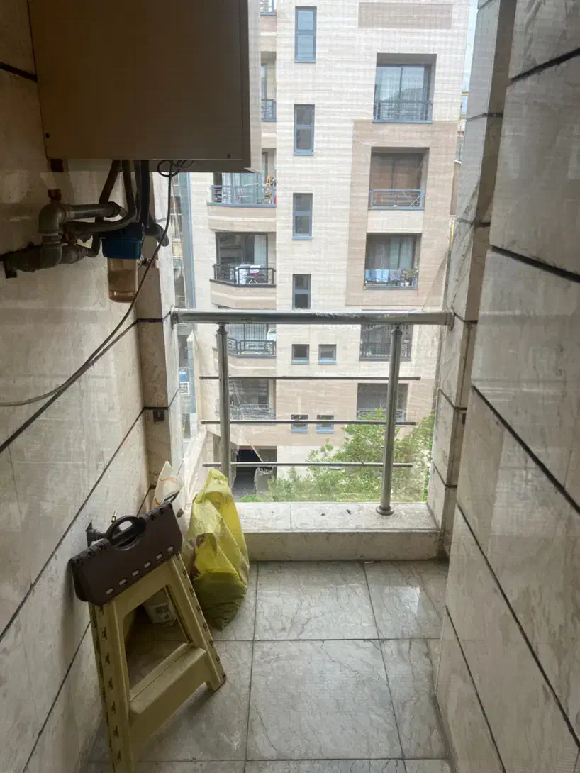 ۹۵ متر اشرفی تیراژه باغ فیض شیک و خوش نقشه