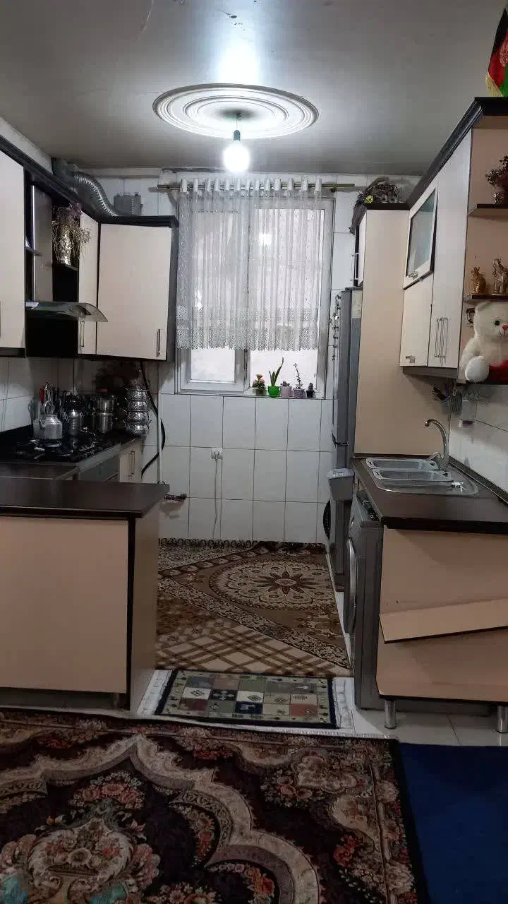 آپارتمان شیک و تمیز