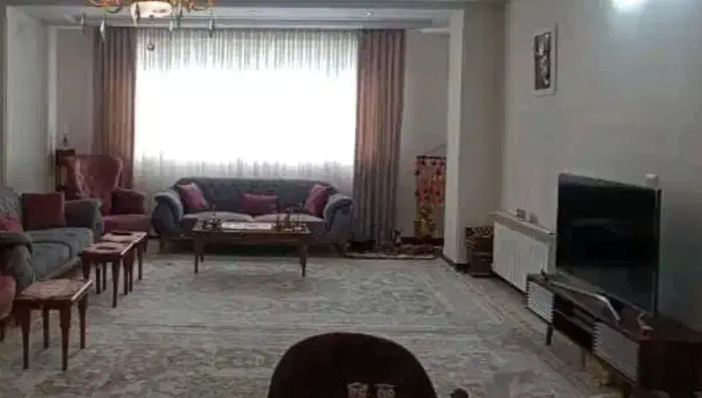 واحد ۷۸ متری در شهرک شاهد