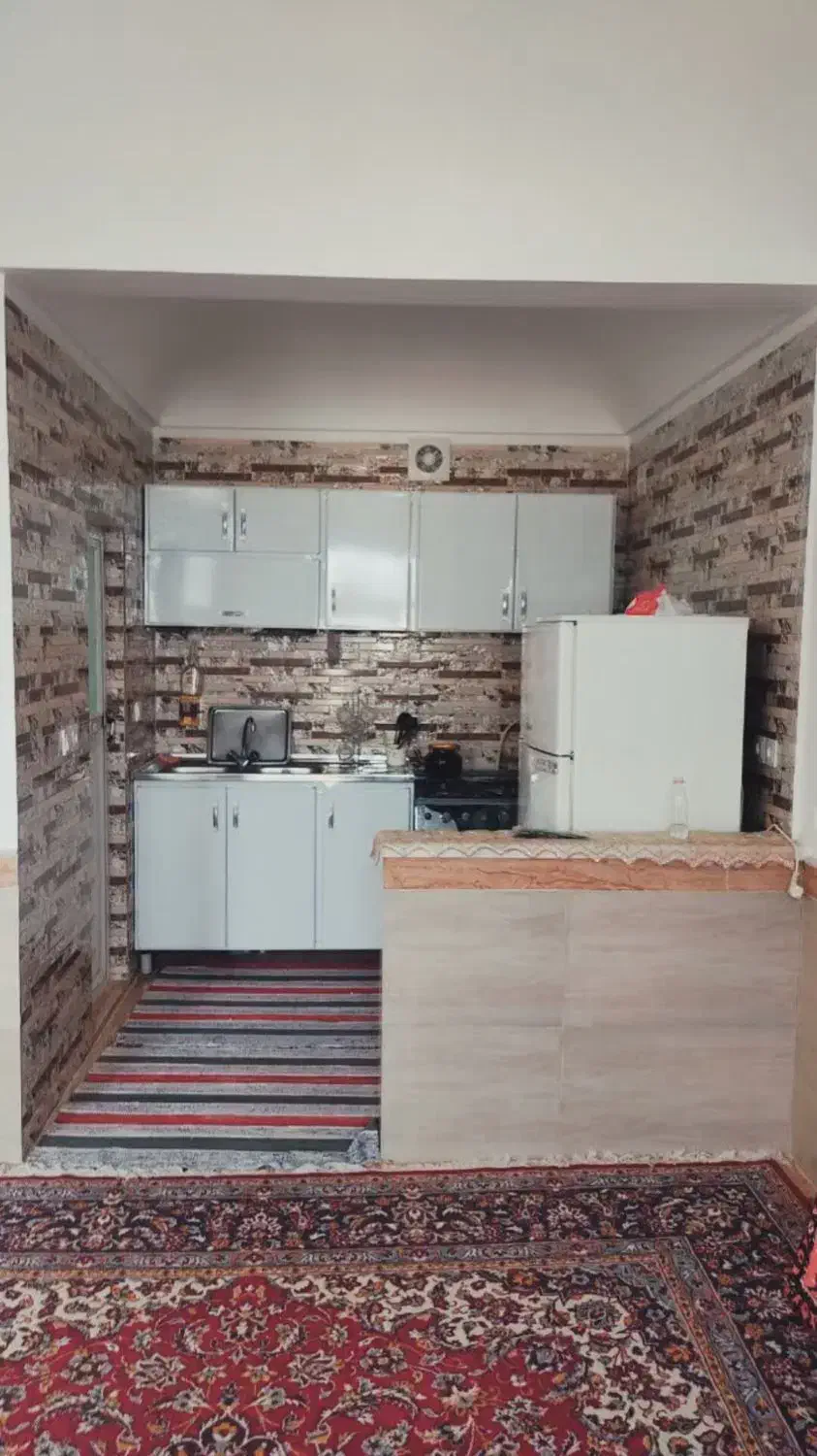 خانه باغ چهاردیواری محصوربادیواربلوکی (ابوزیدآباد)