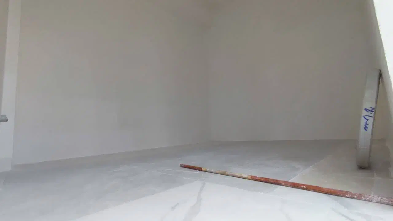 اجاره مغازه ۱۶۰ متری واوان