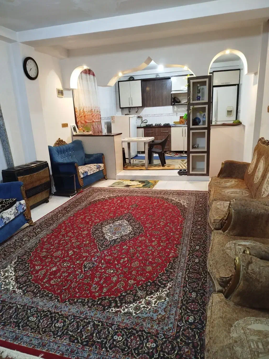 ویلایی حیاط دار