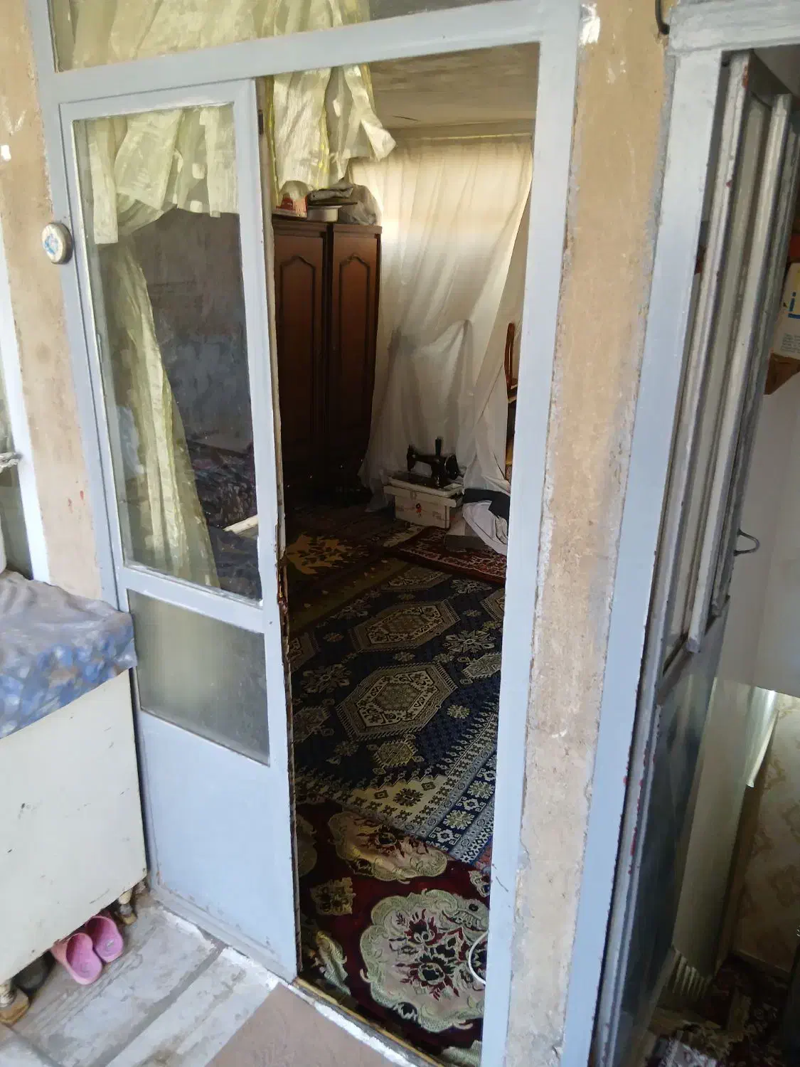 آپارتمان آخر عباسی