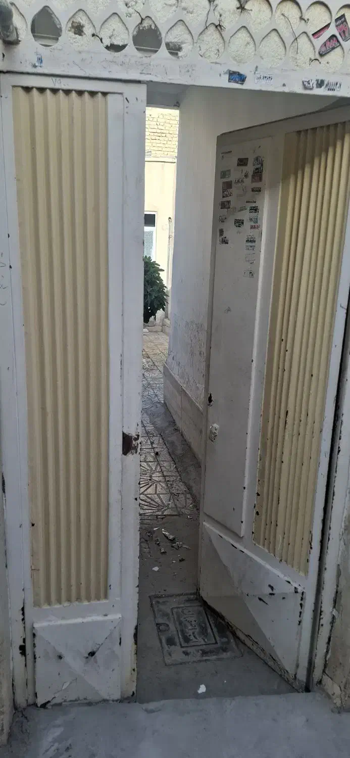 ۱۶۵ متر شهید خلیلی