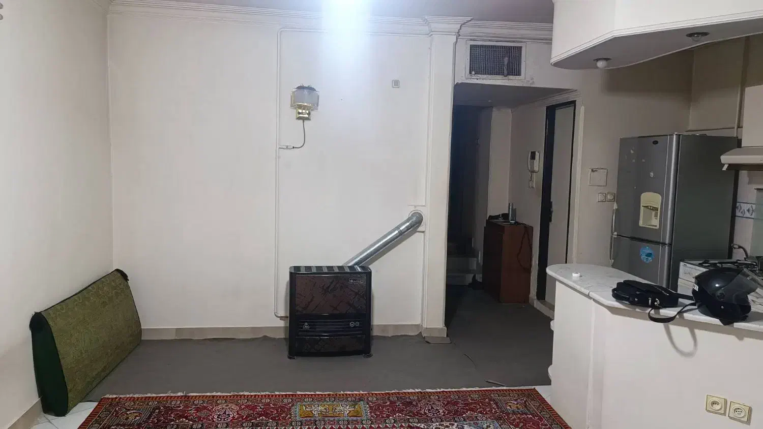 اجاره واحد واقع در تهران.