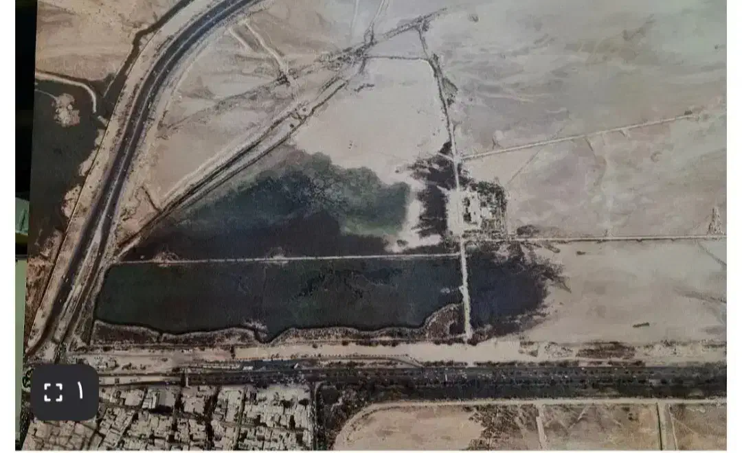 زمین فنس