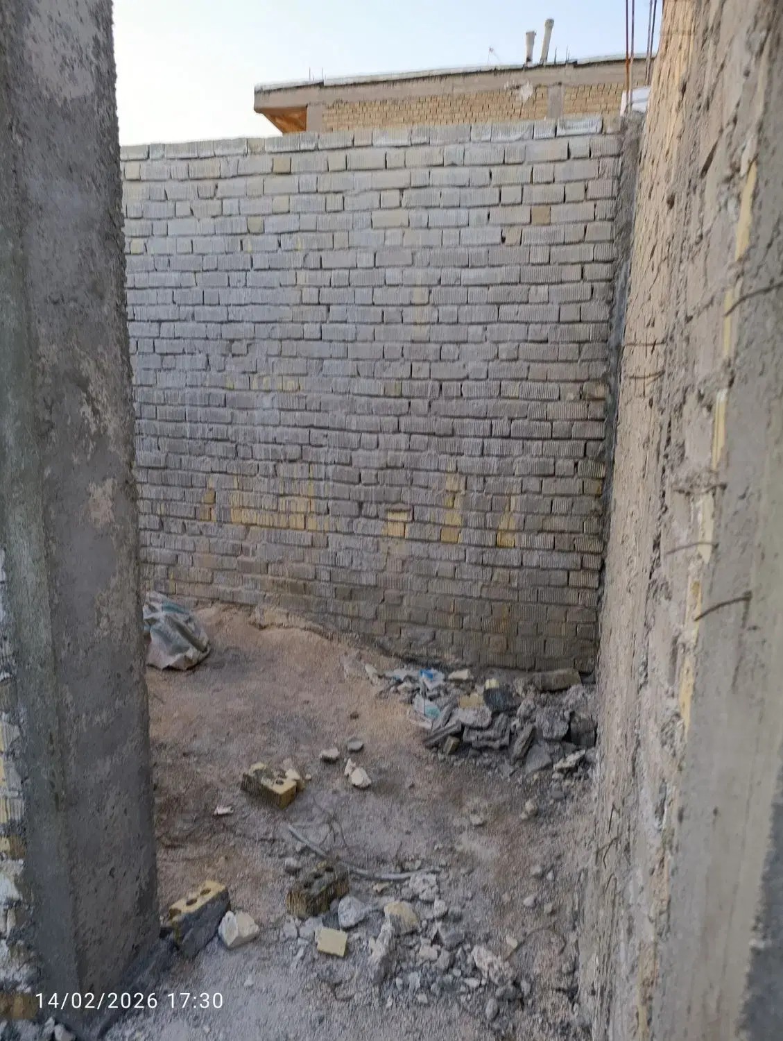 فروش اسکلت کناره