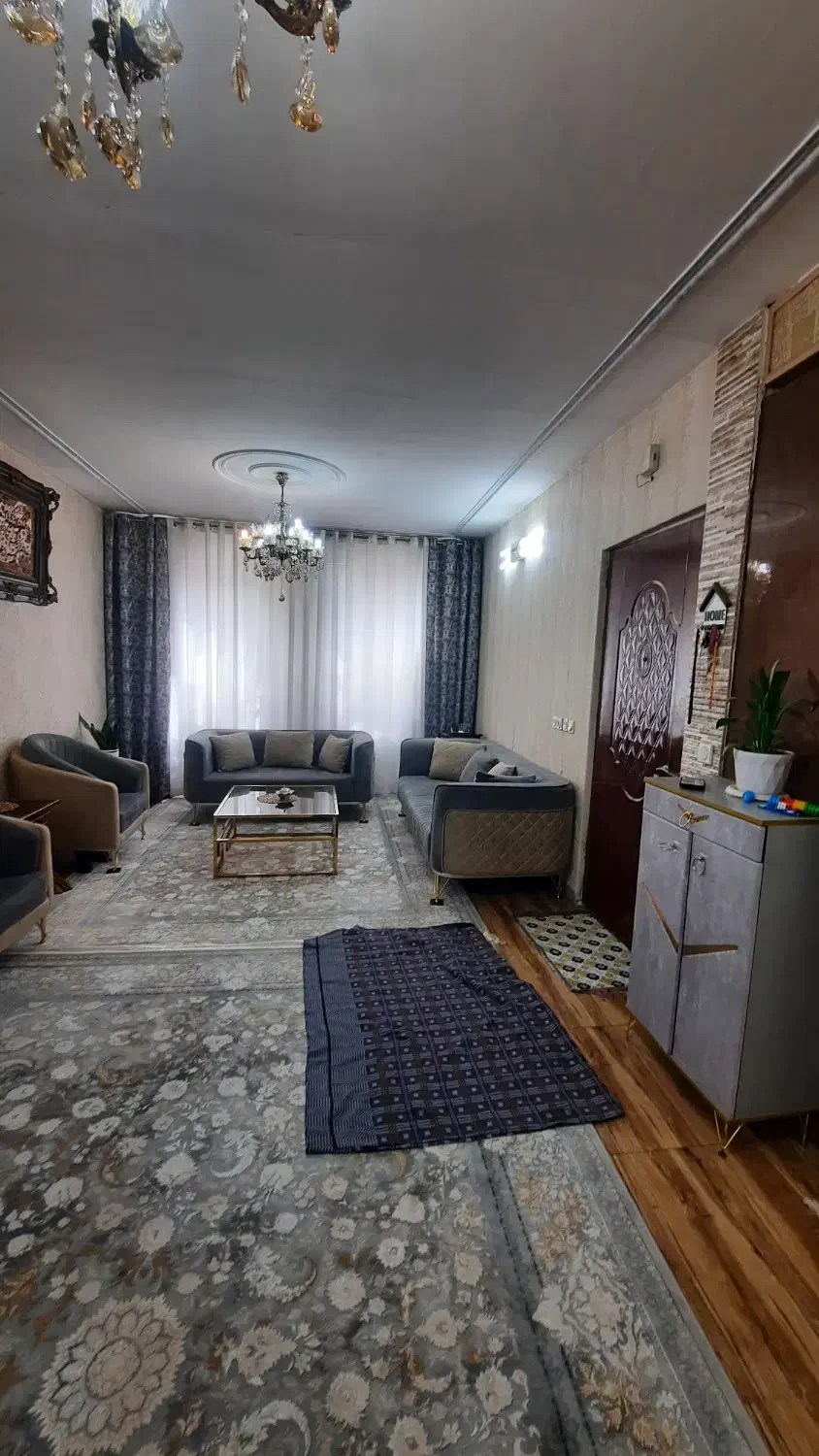 ۶۸ متر قدرالسهم پارکینگ اصلی
