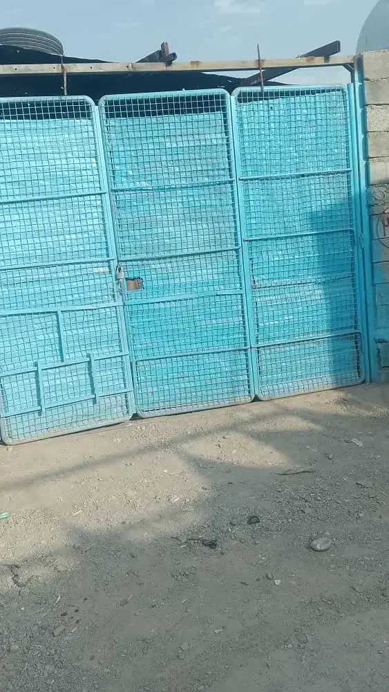 مغازه ۶۰ متری