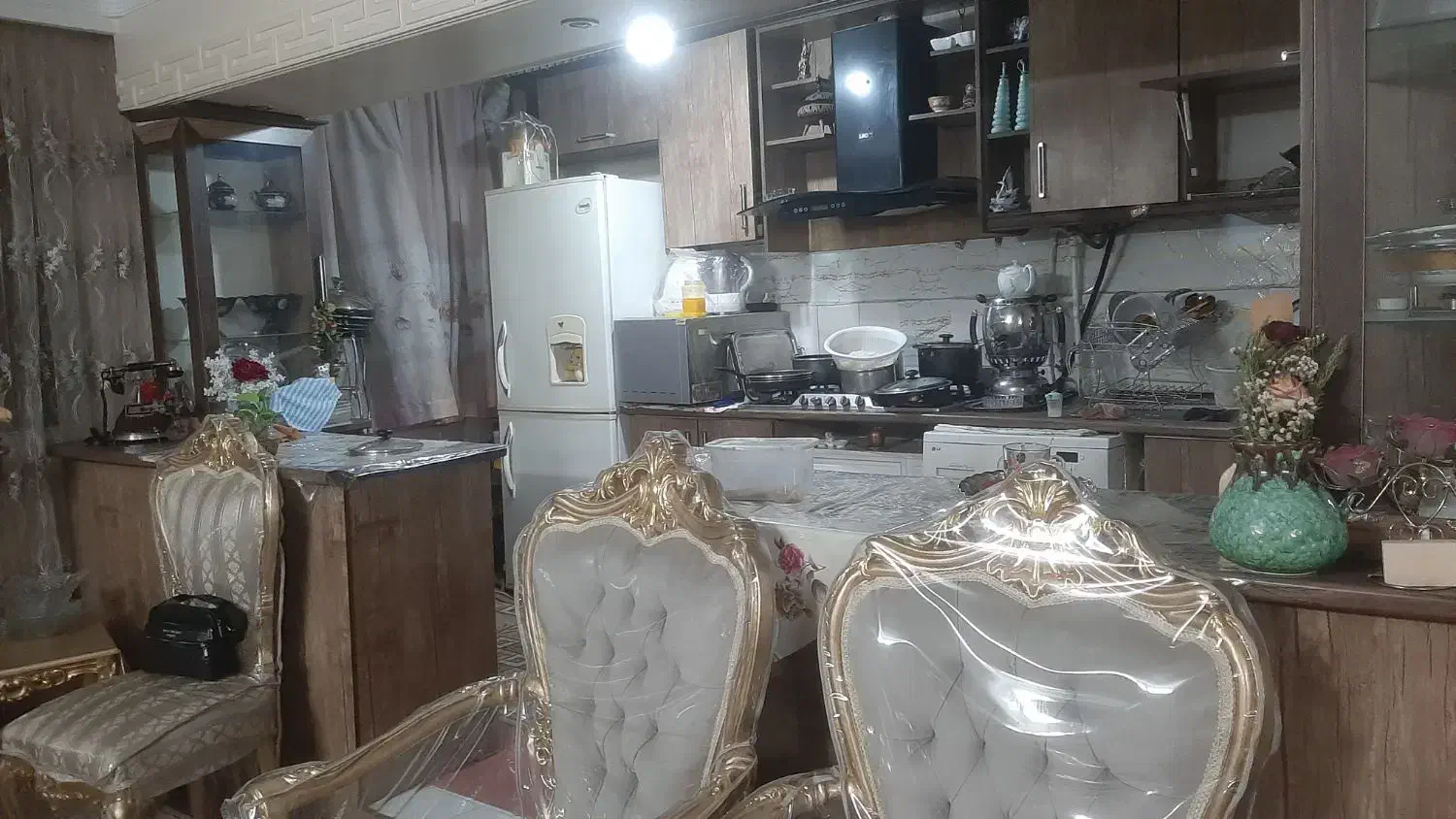 رهن آپارتمان ۸۵متری ۲خوابه پارکینگ دار