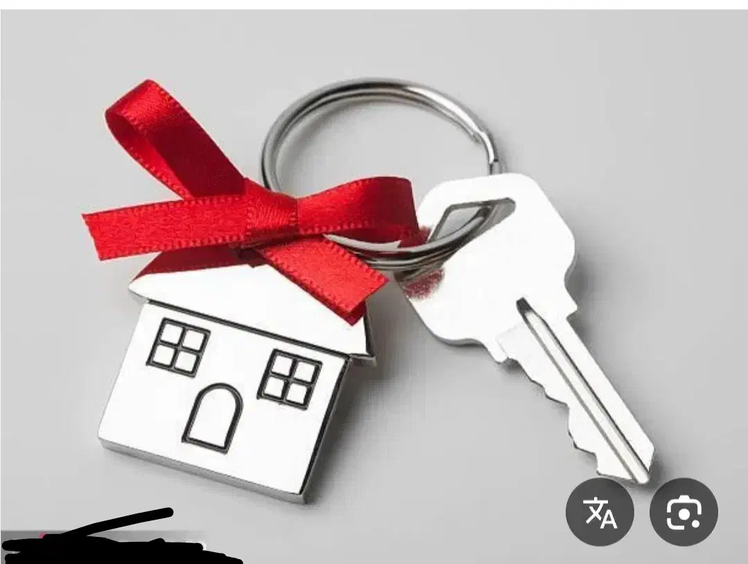 فروش دویست متری منزل مسکونی فوری