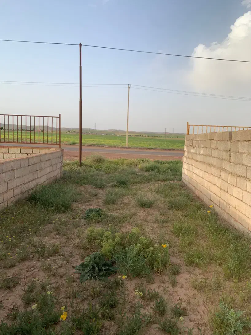 زمین حاشیه شهر ملک اباد