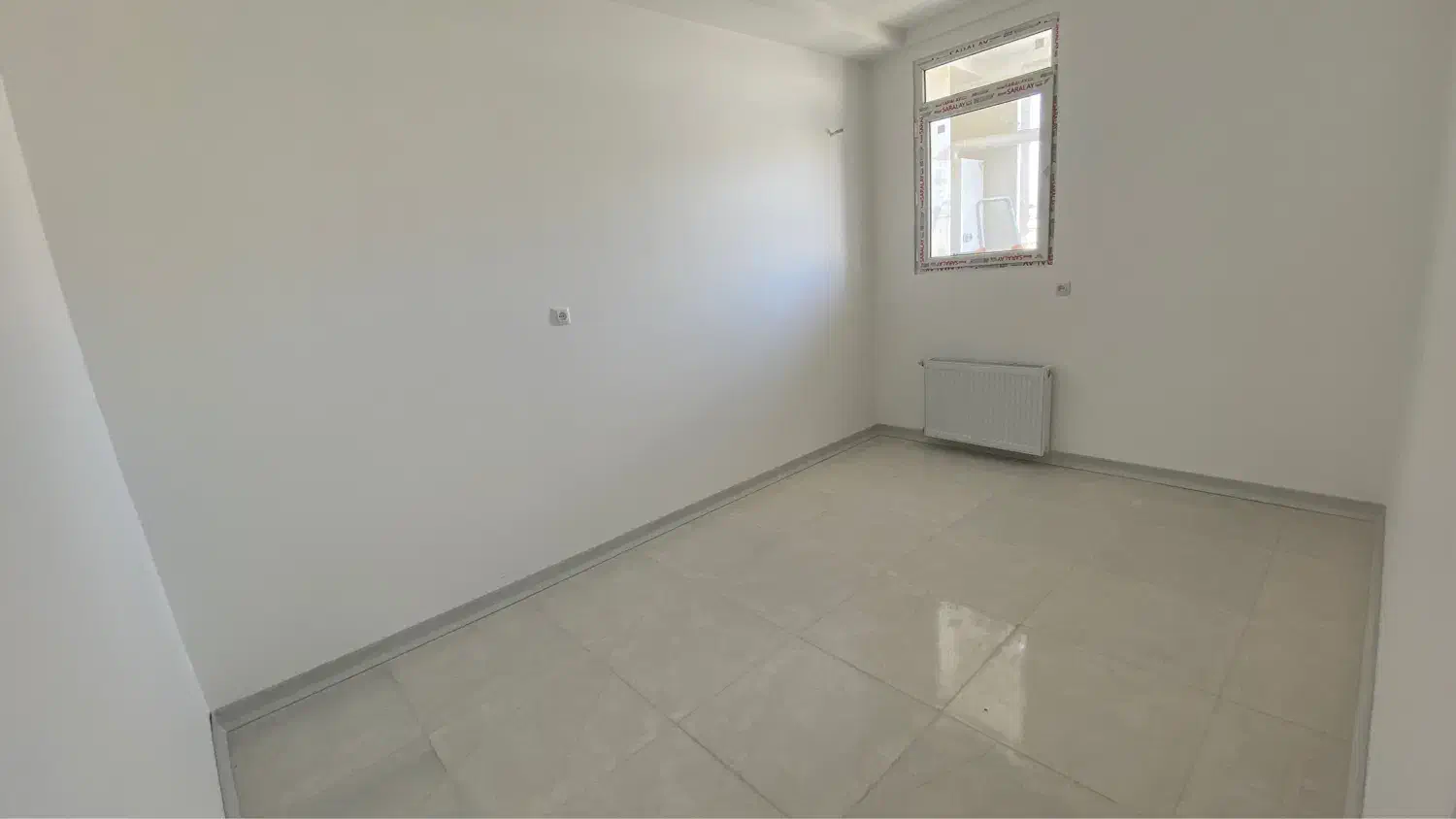 آپارتمان ۱۰۰ متری خیابان لشکری