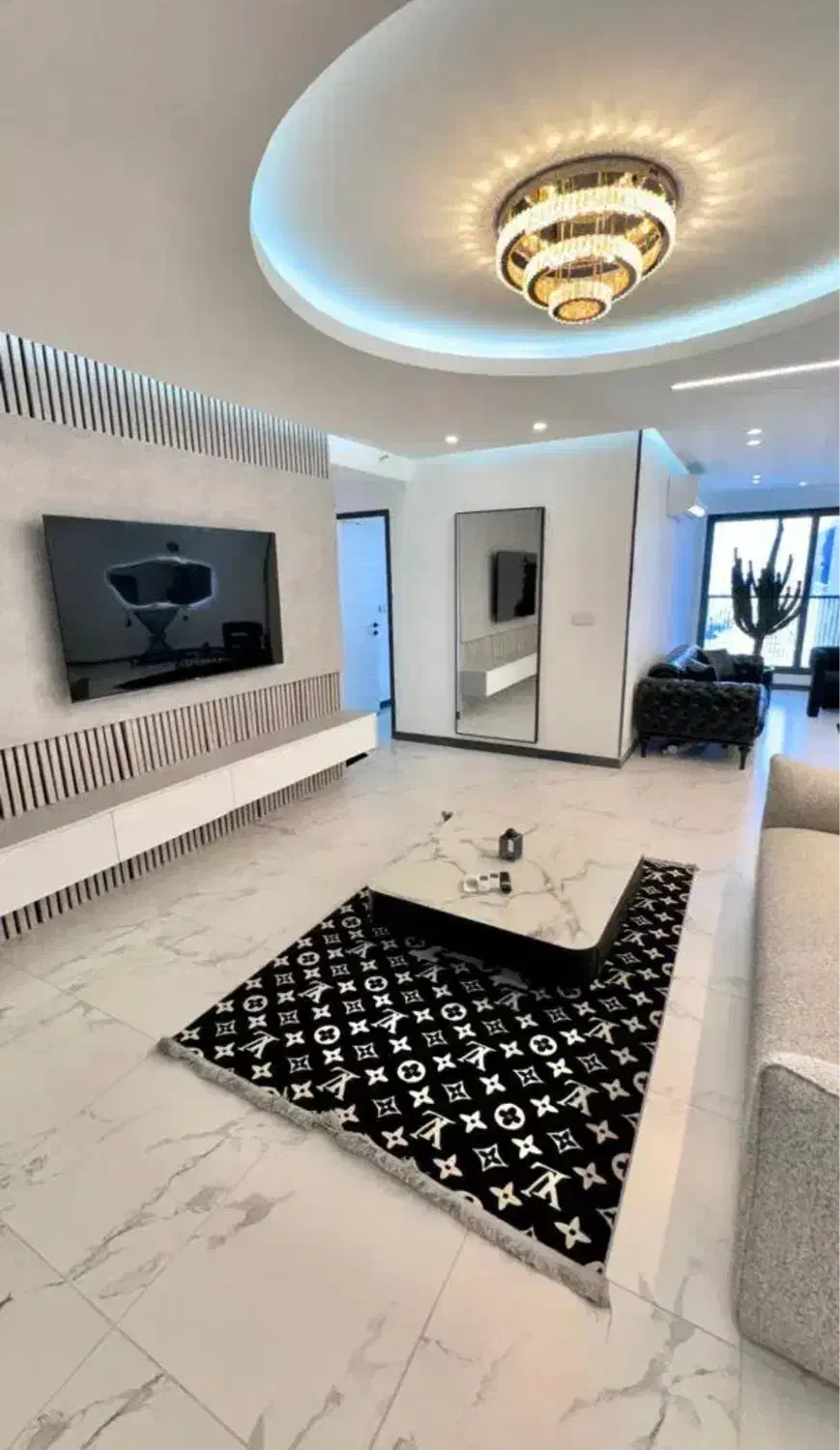 اگهی هم خونه خانم