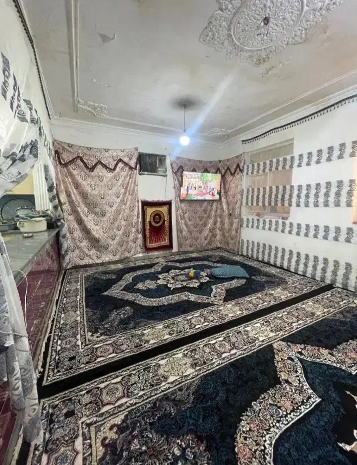 فروش فوری منزل ویلایی داخل شهر