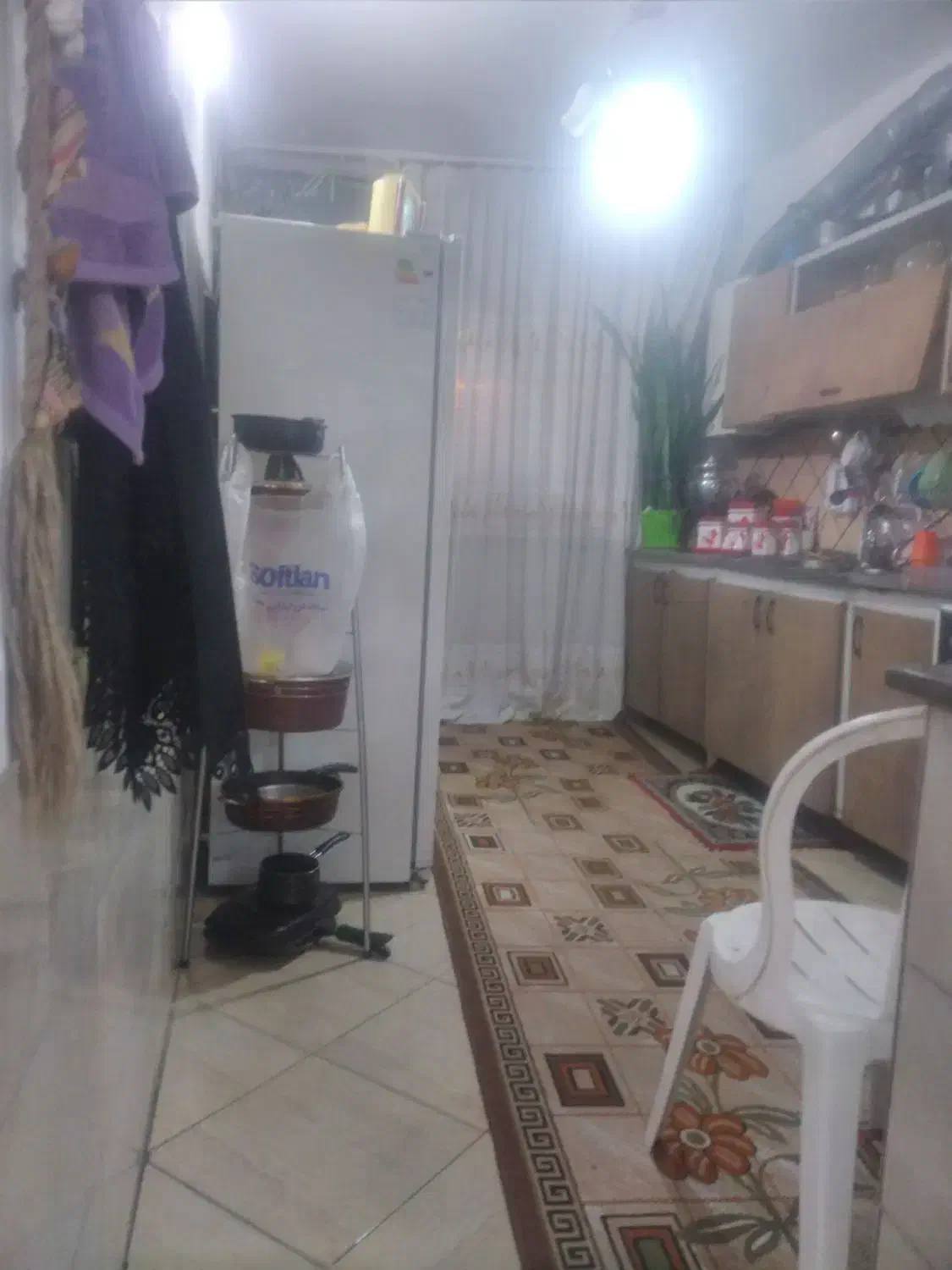 یک باب منزل ۱۰۰ متری طبقه اول