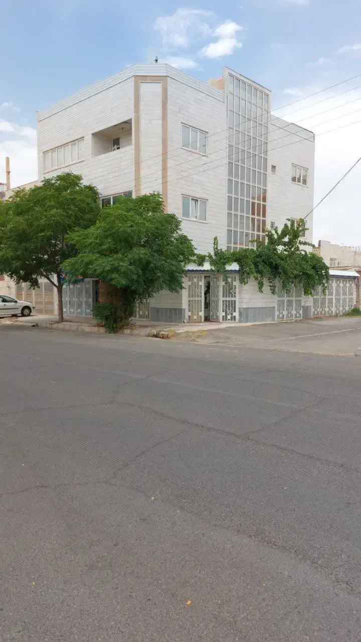 آپارتمان 3 واحد