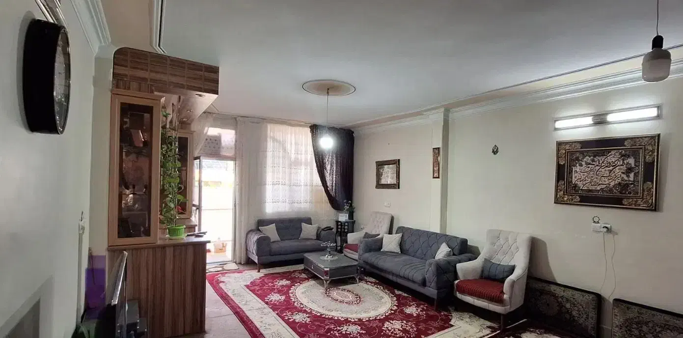 فروش آپارتمان تک واحدی پارکشهر خ فروردین