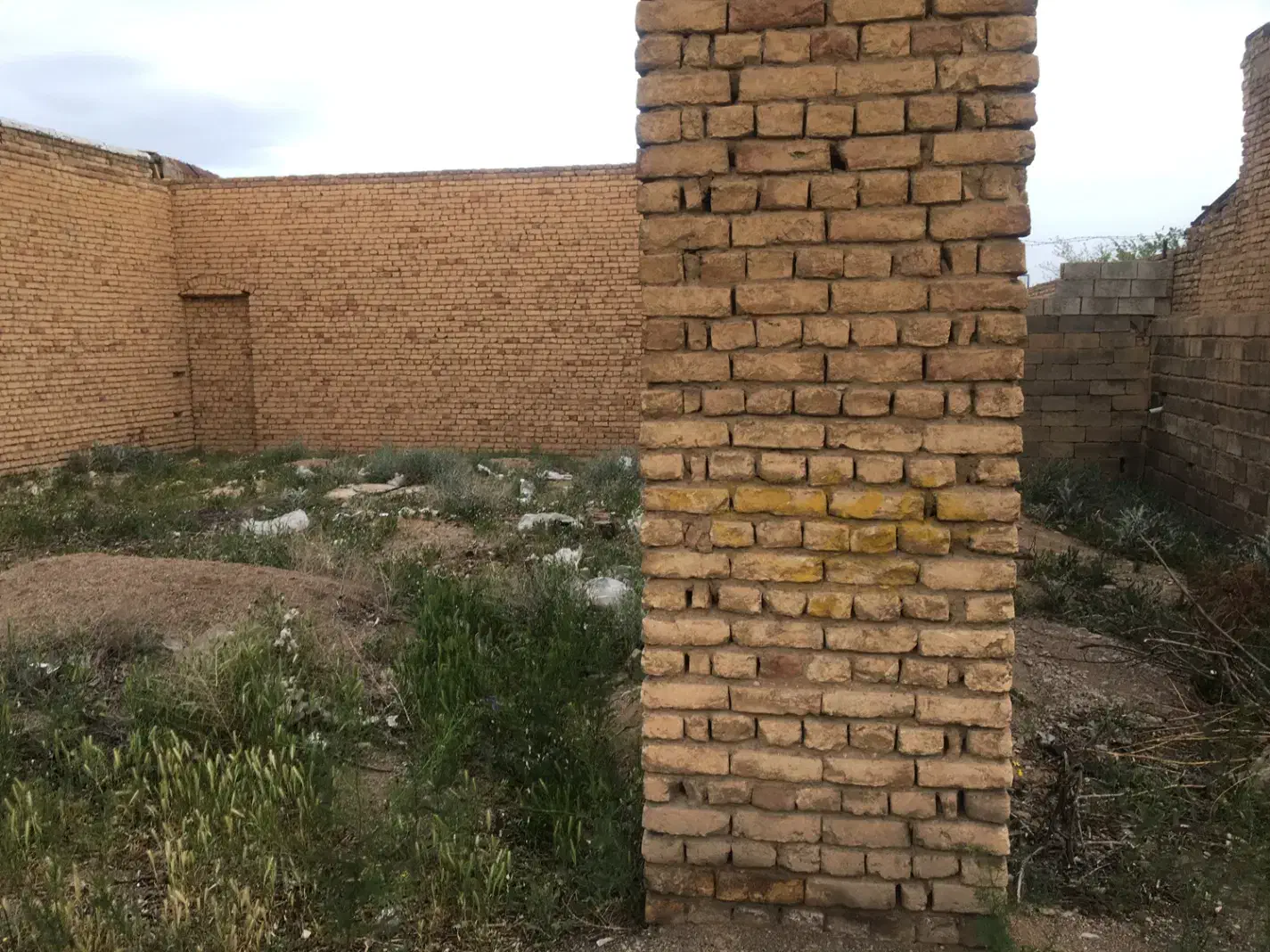 زمین با سند و جواز رسمی تجاری مسکونی