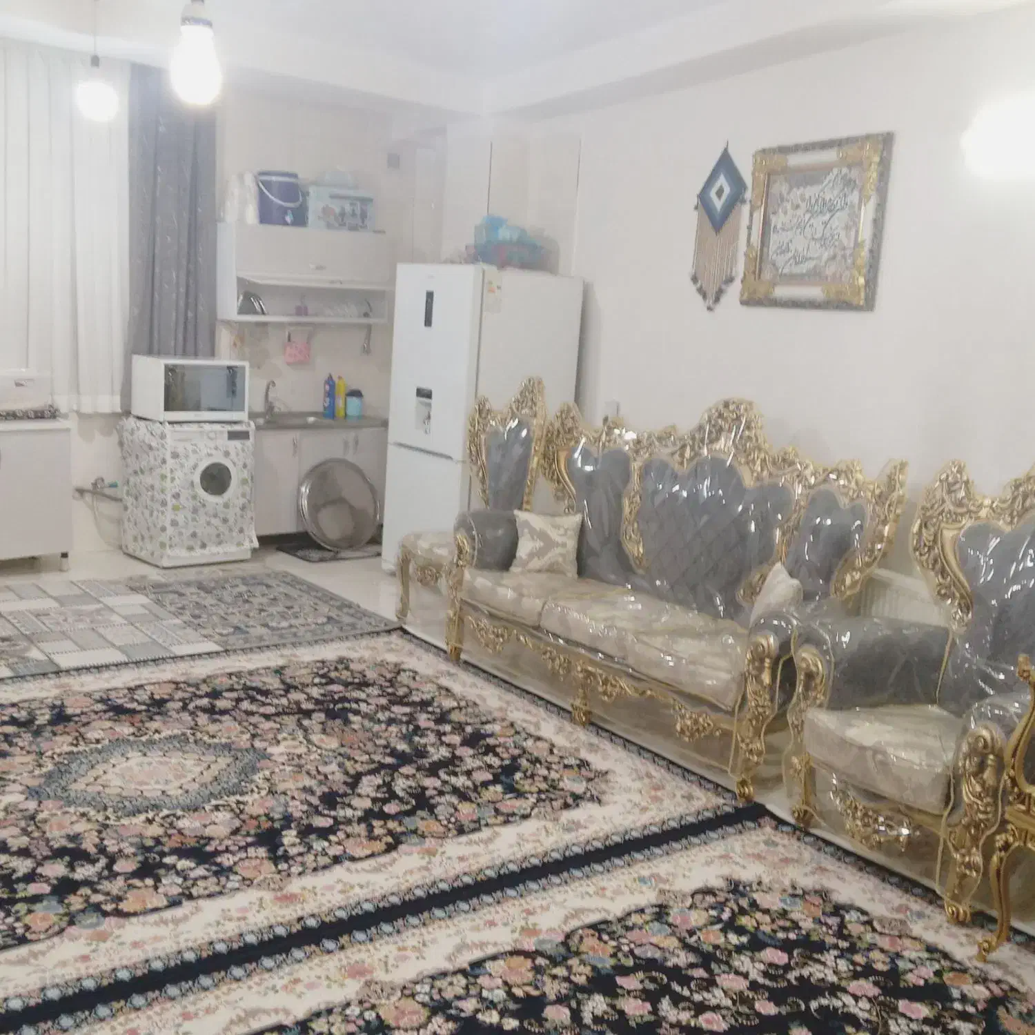 واحد ۸۸متری طبقه دوم  خیابان تبریز شمالی