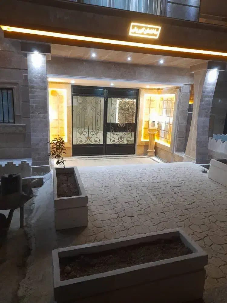 ۸۵ متری دو خواب