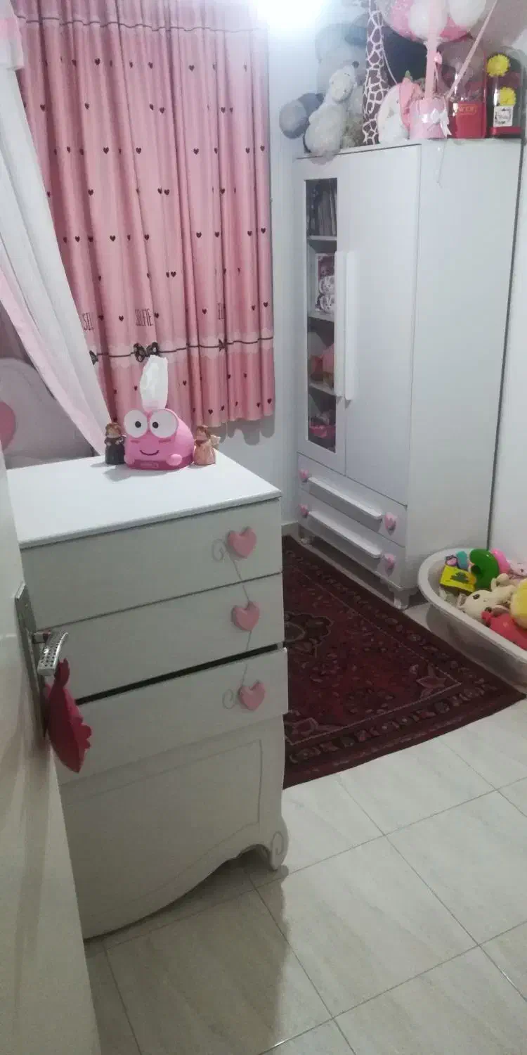 واحد مسکونی 68 متری خیابان سردخانه