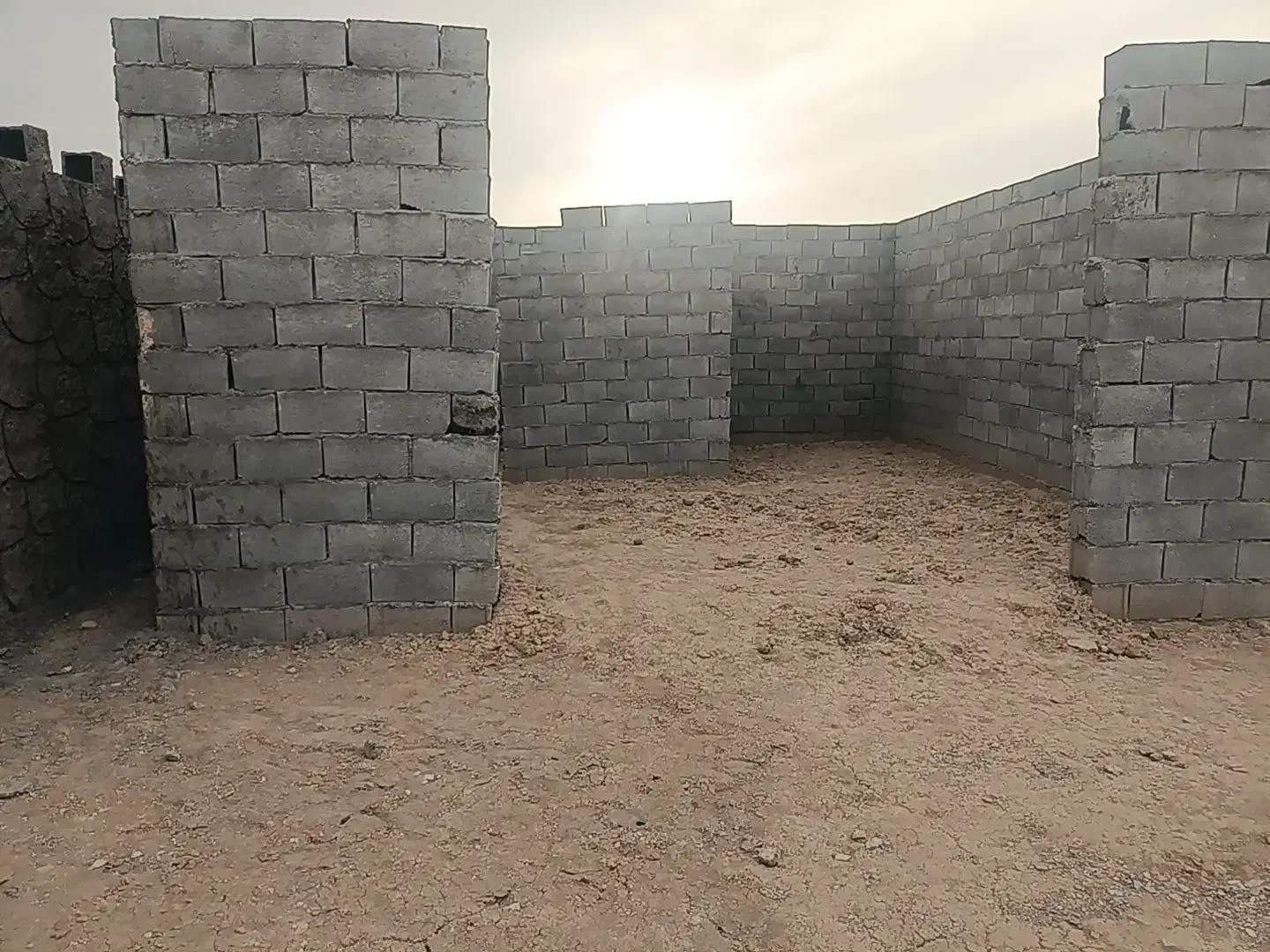 باغ 500 متری قلعه سفید