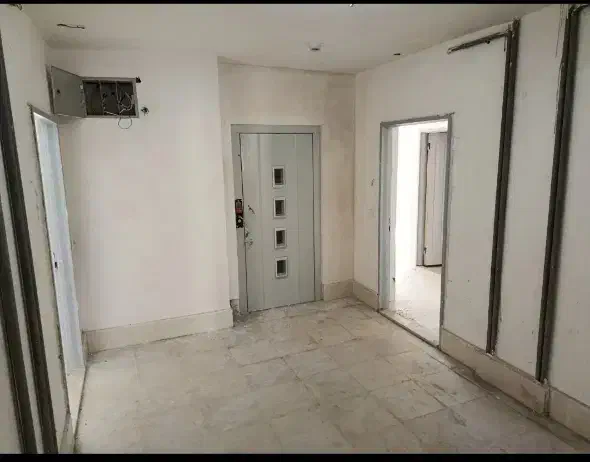 ۱۰۵ متری شاملو ۴، سند دار،رسالت ۸۱