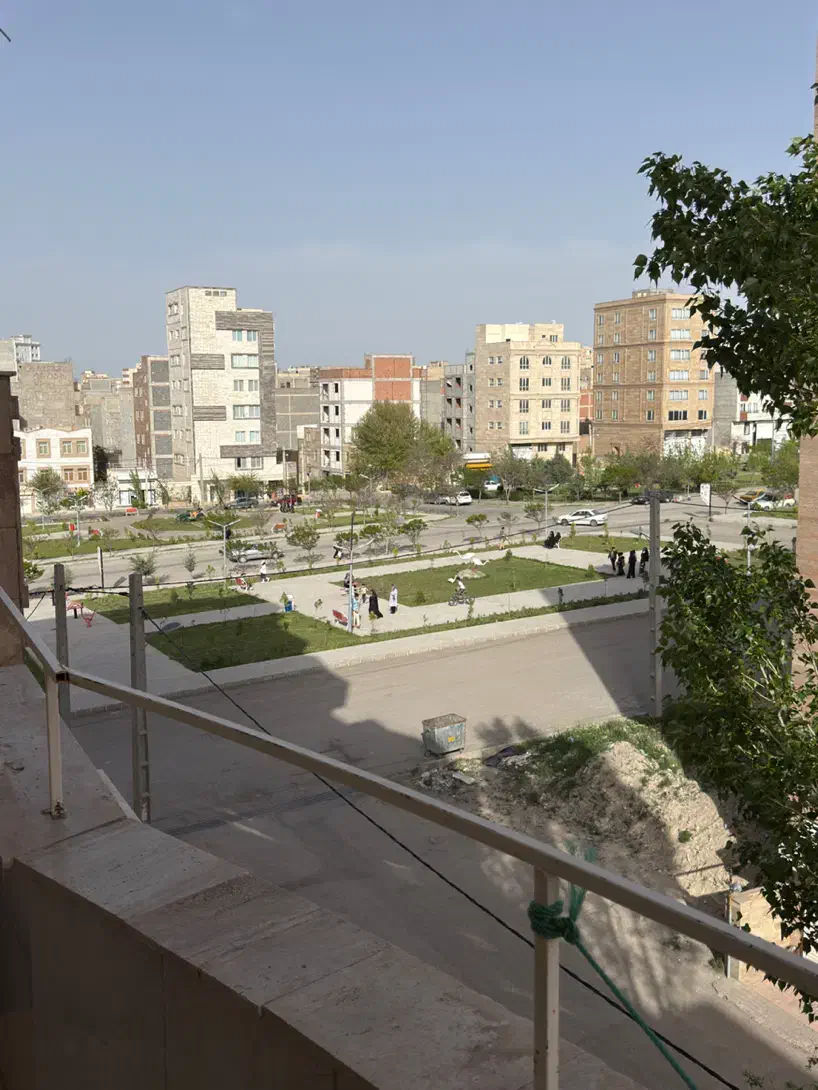 آغدام  زمین عالیشانی