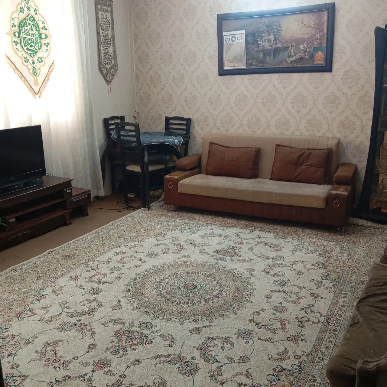 آپارتمان تمیز و شیک