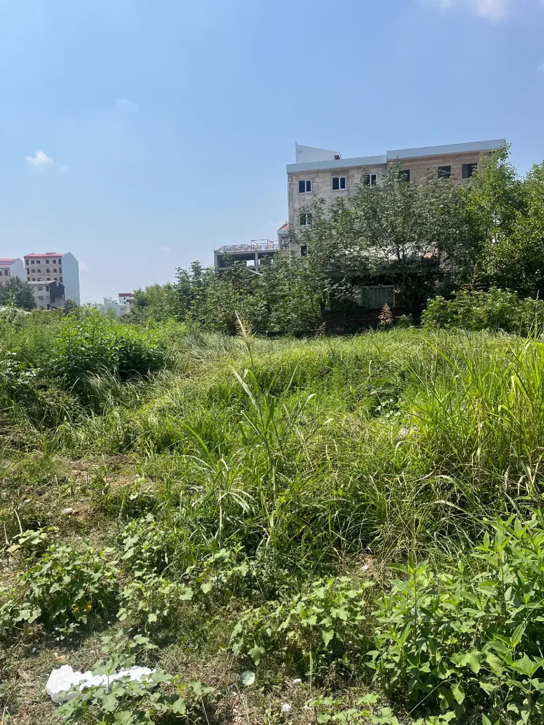 زمین برای مشارکت در ساخت