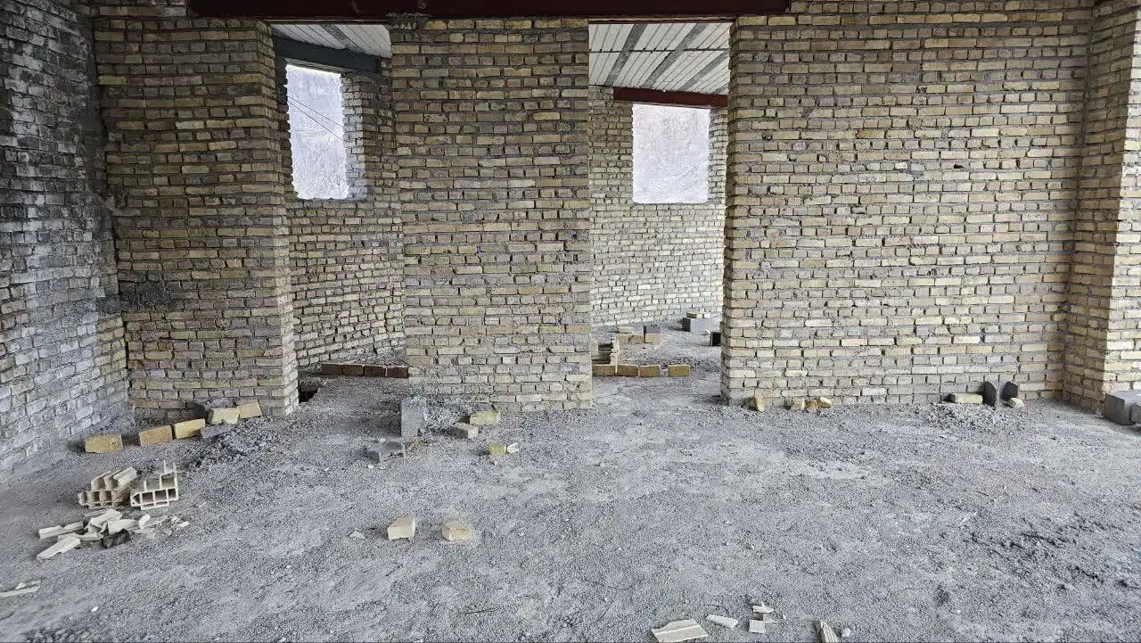 خانه باغ نیمه ساز بنادک سادات
