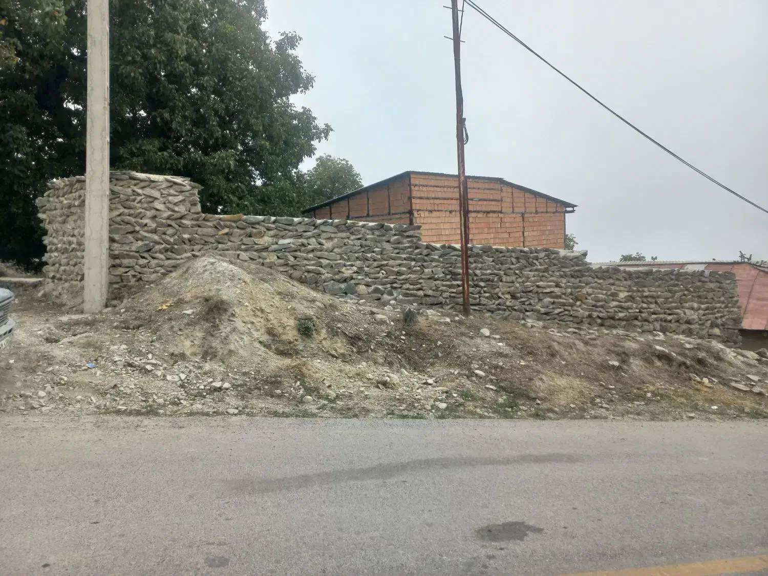 زمین مسکونی