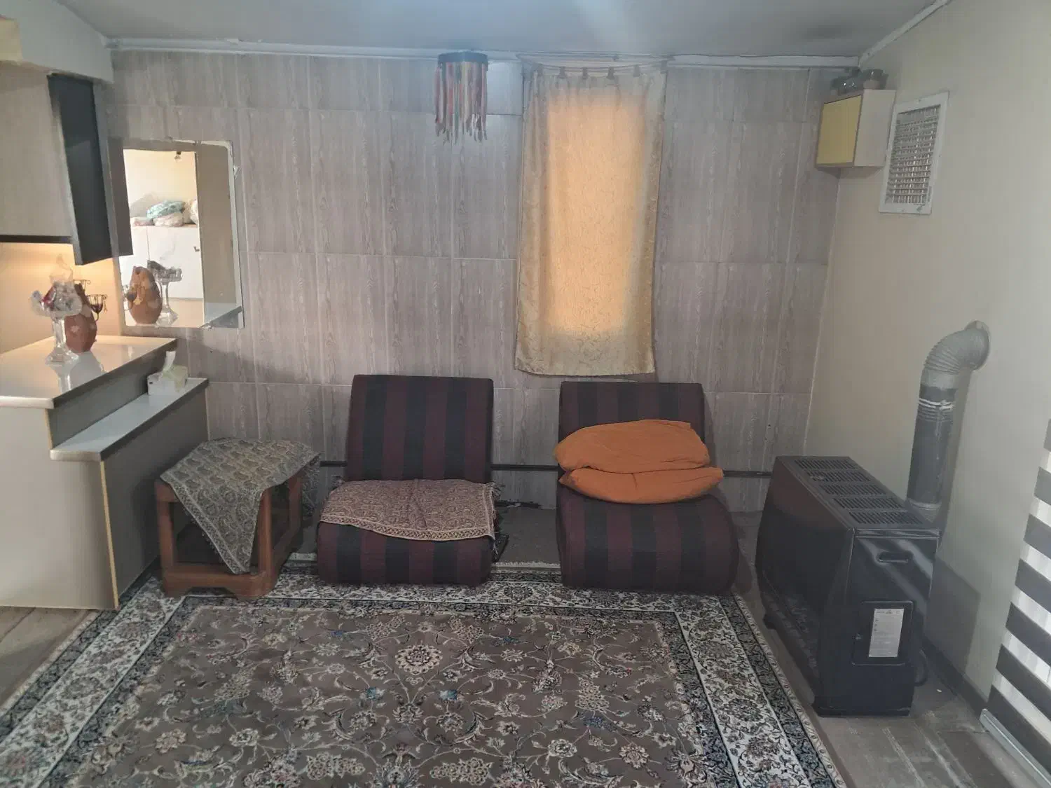 یک واحد30 متری با سرویس کامل