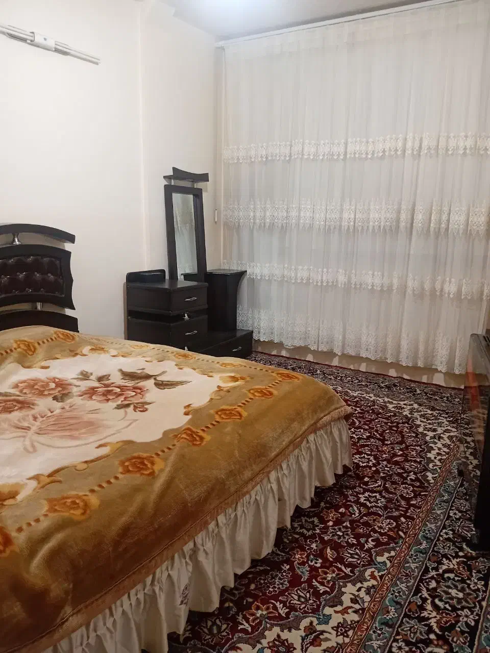 واحد مسکونی 90 متری 2 خوابه نقیبی فرد 17