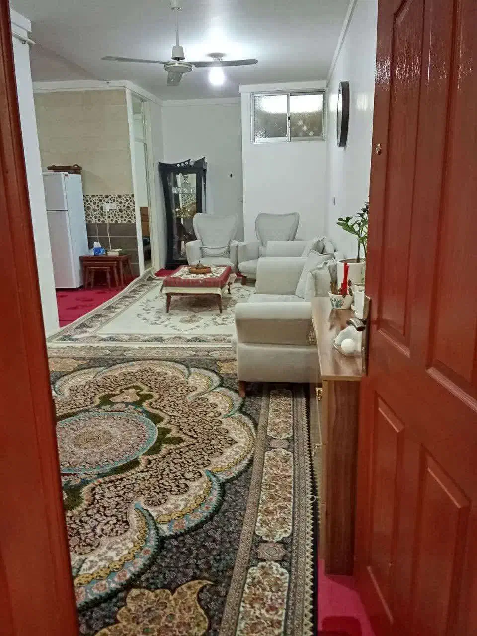 اجاره خانه در خیابان قائم کوچه روبروی زینبیه