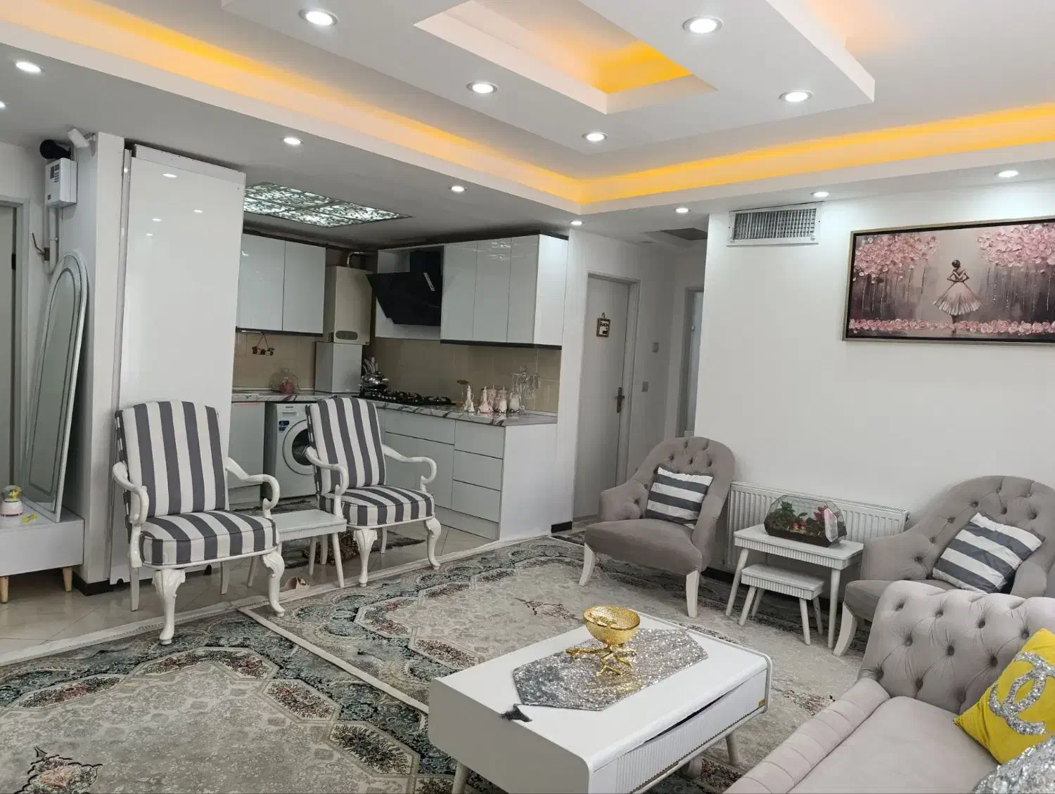 دو خواب  برای اجاره