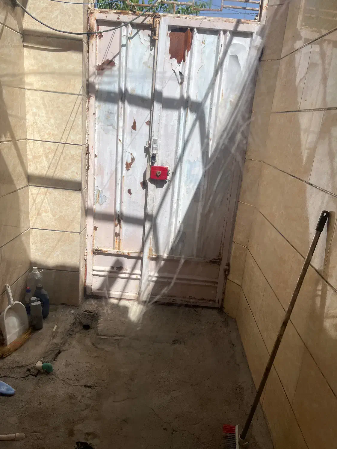 خانه منزل اجاره ای شهر ابریشم